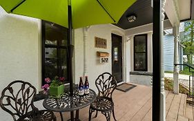 Lola House! Cozy Comfort, Prime Old Town Location
